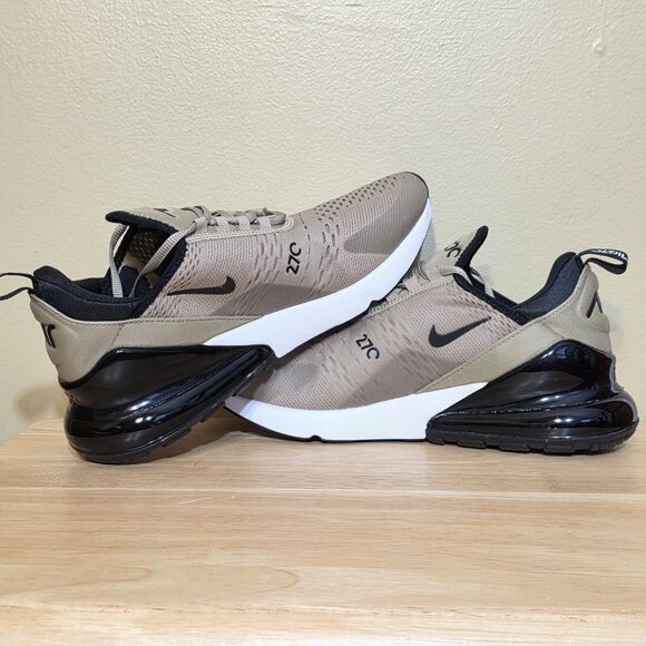 Athletic_Shoes